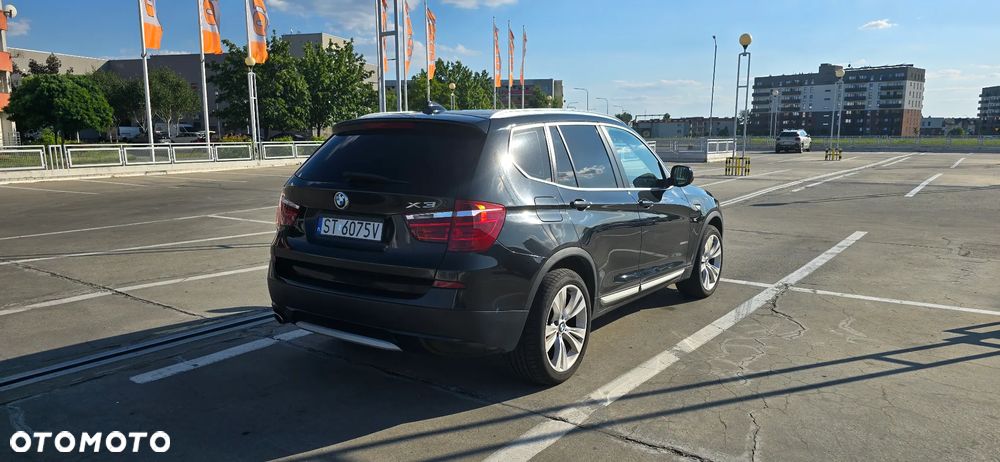 BMW X3 xDrive20d - 18