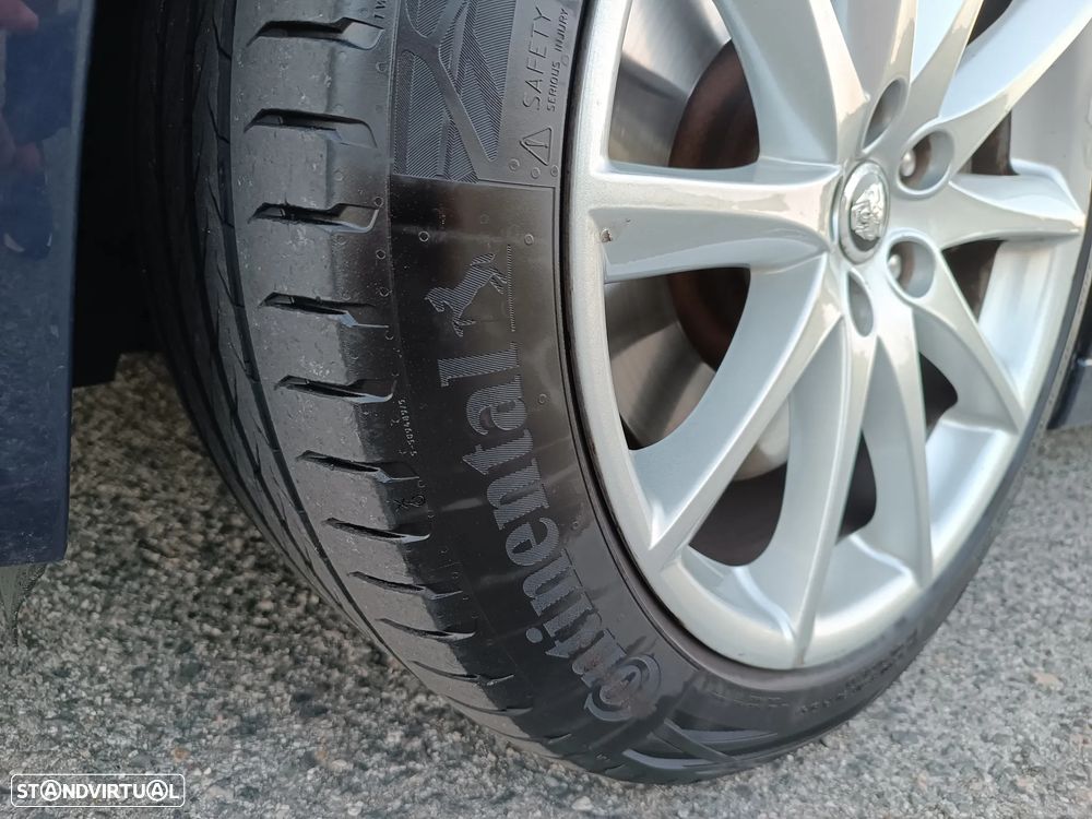 Jaguar XJ 3.0 V6 S Portfolio - 38