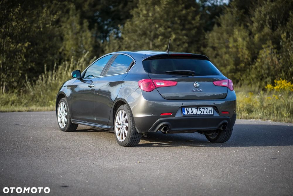 Alfa Romeo Giulietta 2.0 JTDM Progression TCT - 8