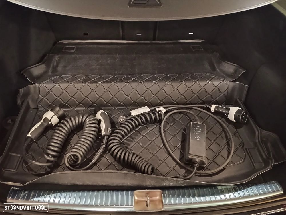 Mercedes-Benz E 300 de 4Matic T 9G-TRONIC Exclusive - 28