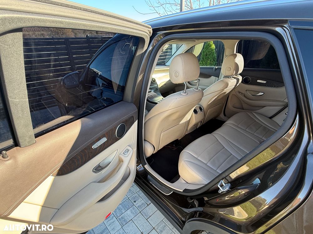 Mercedes-Benz GLC 220 d 4MATIC - 5