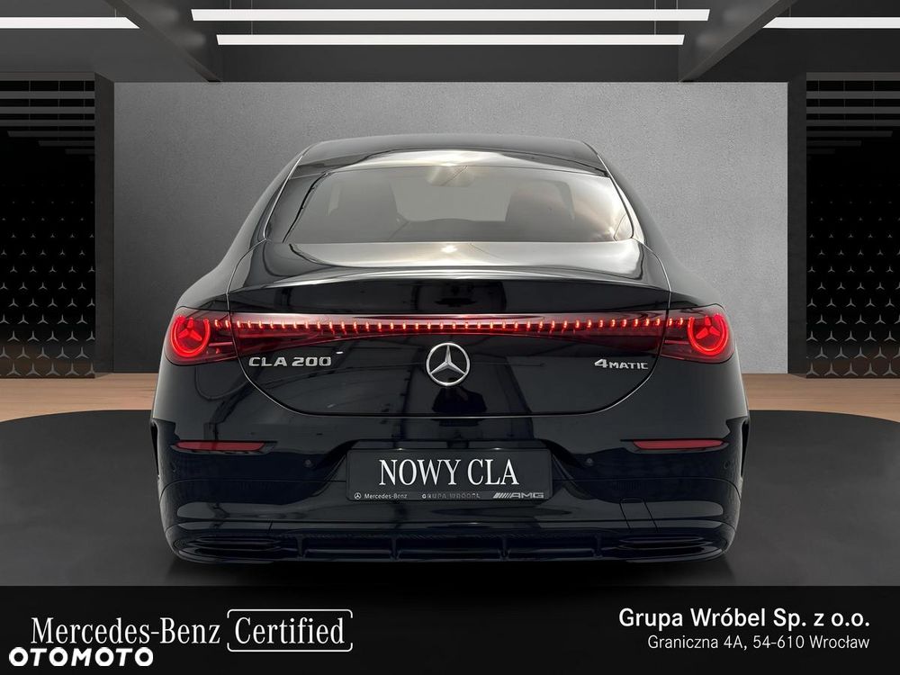 Mercedes-Benz CLA 200 mHEV 4-Matic 8G-DCT - 4