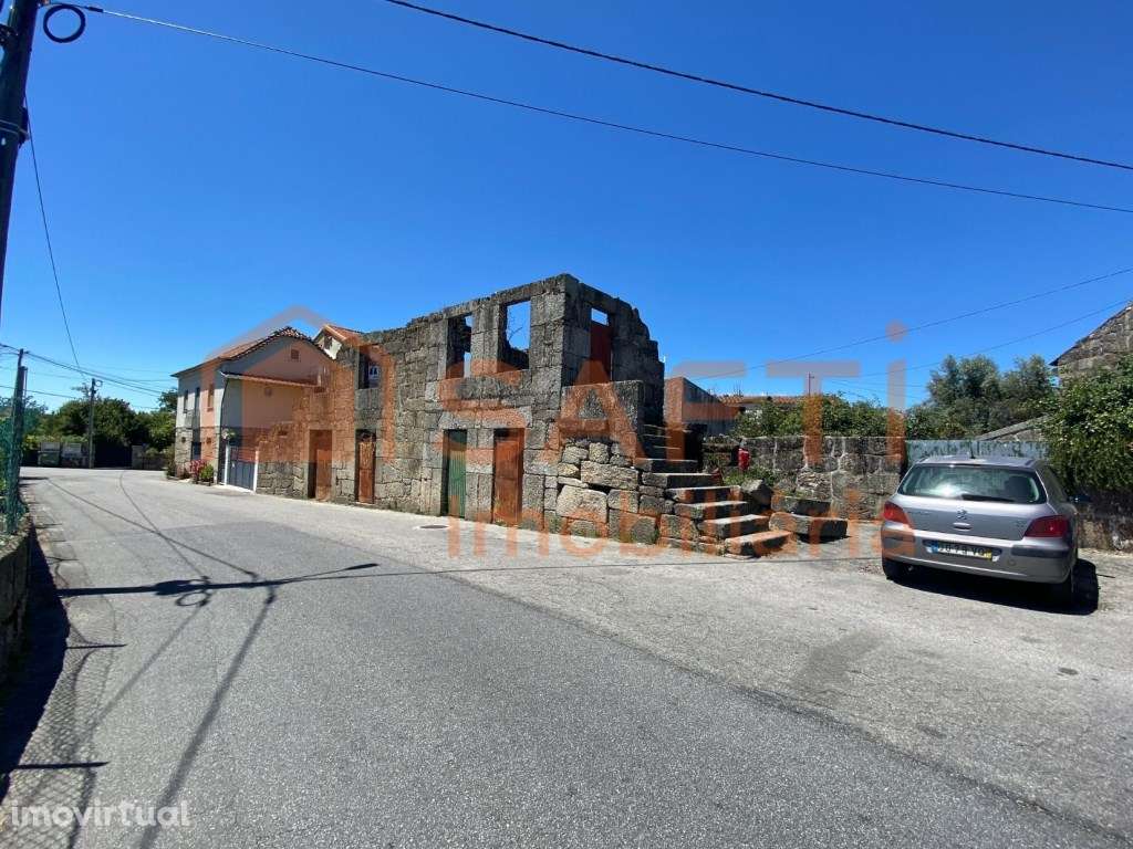 Moradia Independente para reconstruir Viseu Tondela - Grande imagem: 3/53