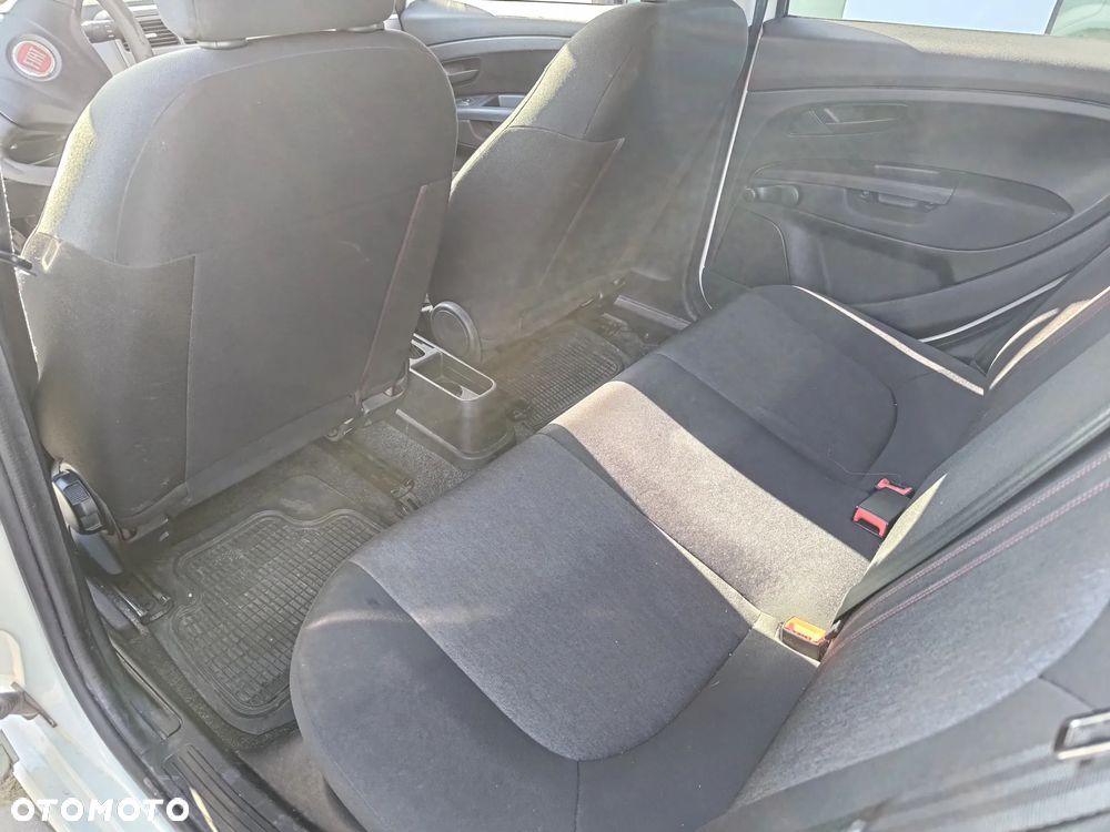 Fiat Punto - 20