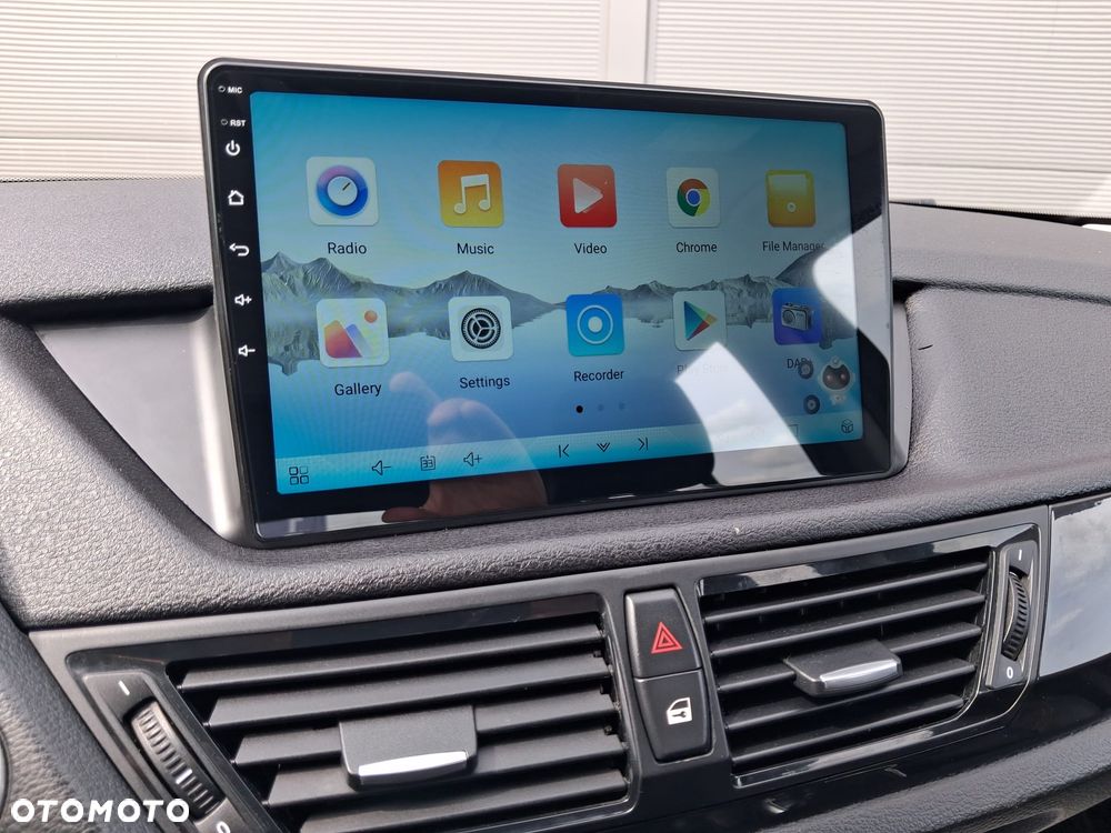 BMW X1 sDrive18i Sport Line - 22
