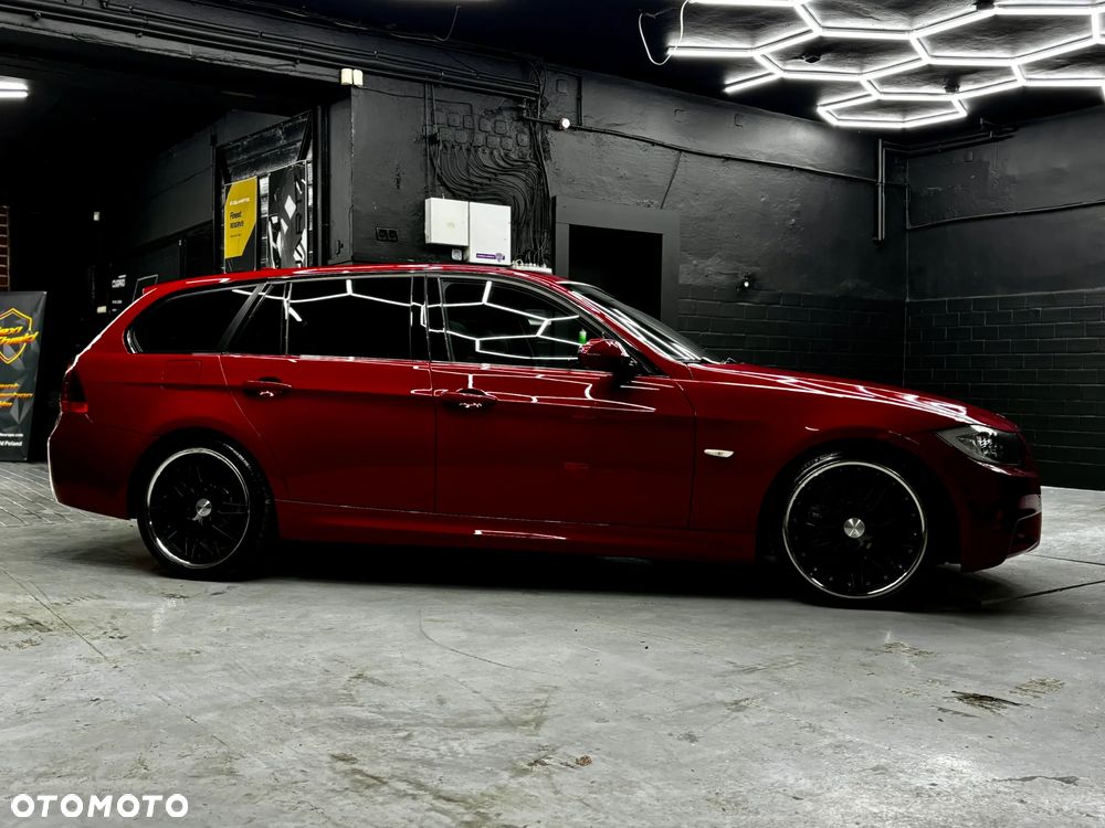 BMW Seria 3 335xi - 21