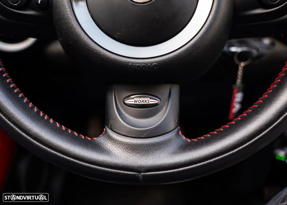 MINI Cabrio John Cooper Works 157g - 28