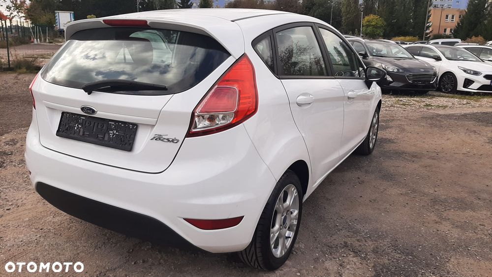 Ford Fiesta 1.25 Celebration - 4