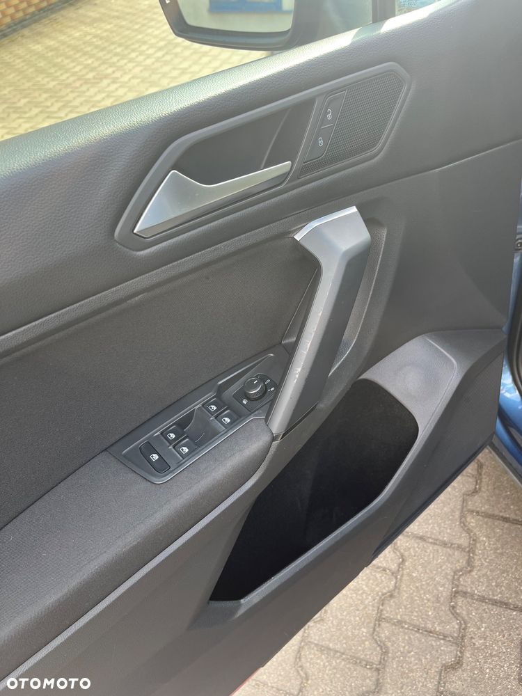 Volkswagen Tiguan - 21