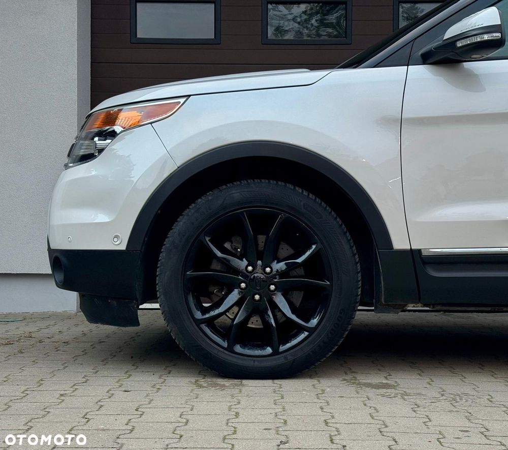 Ford Explorer - 7
