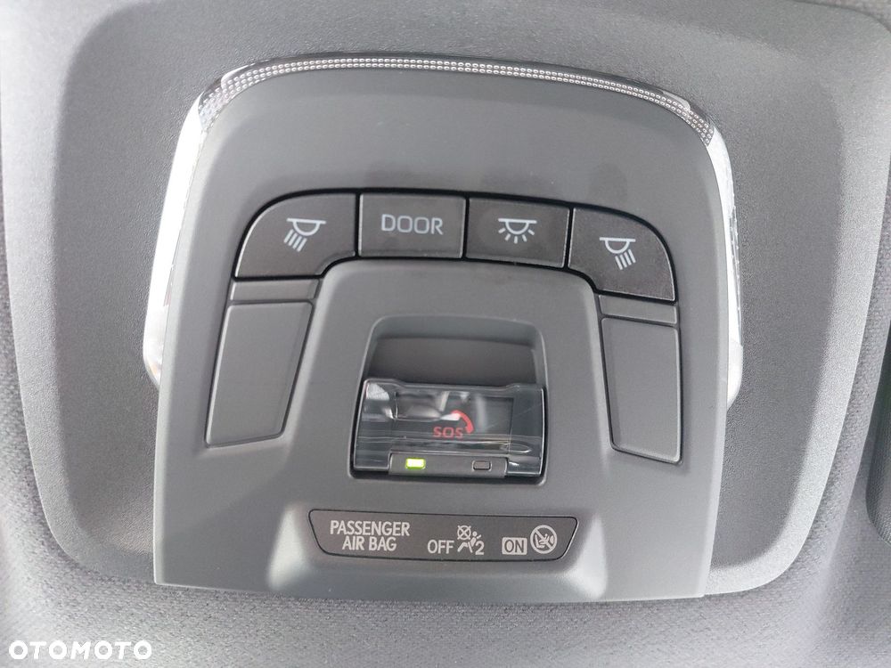 Toyota Corolla 1.8 Hybrid Comfort - 26