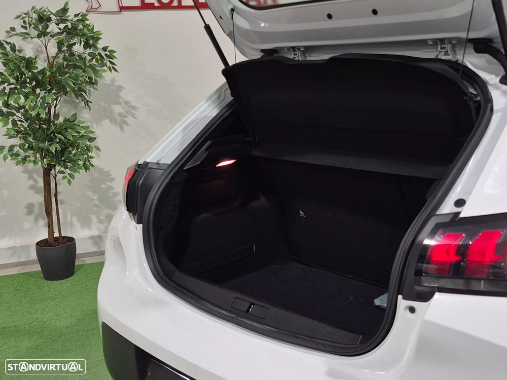 Peugeot 208 1.2 PureTech Active - 30
