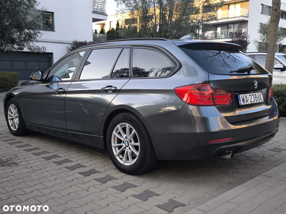 BMW Seria 3 318d - 9