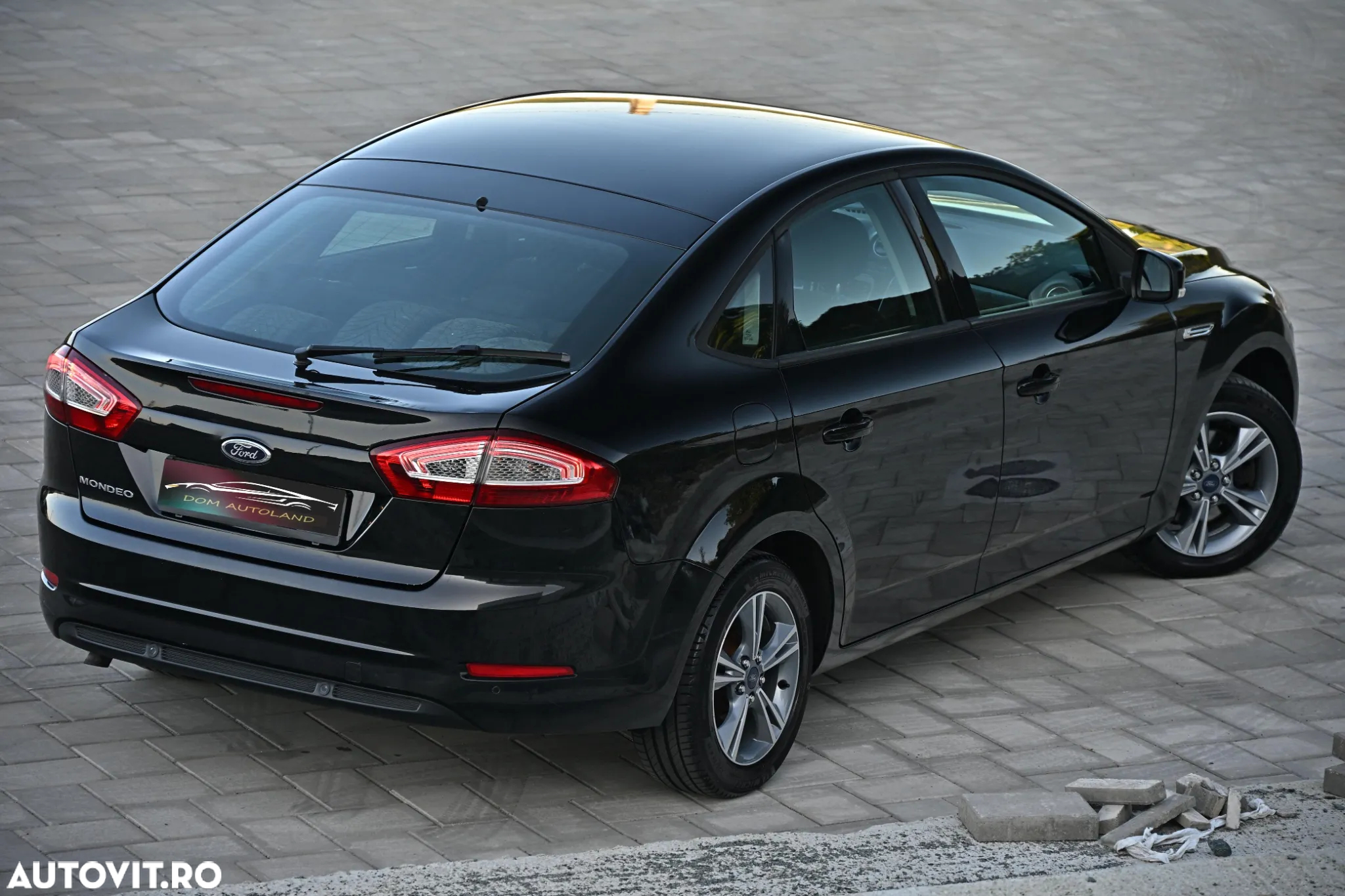 Ford Mondeo 1.6 TDCi Ambiente - 15