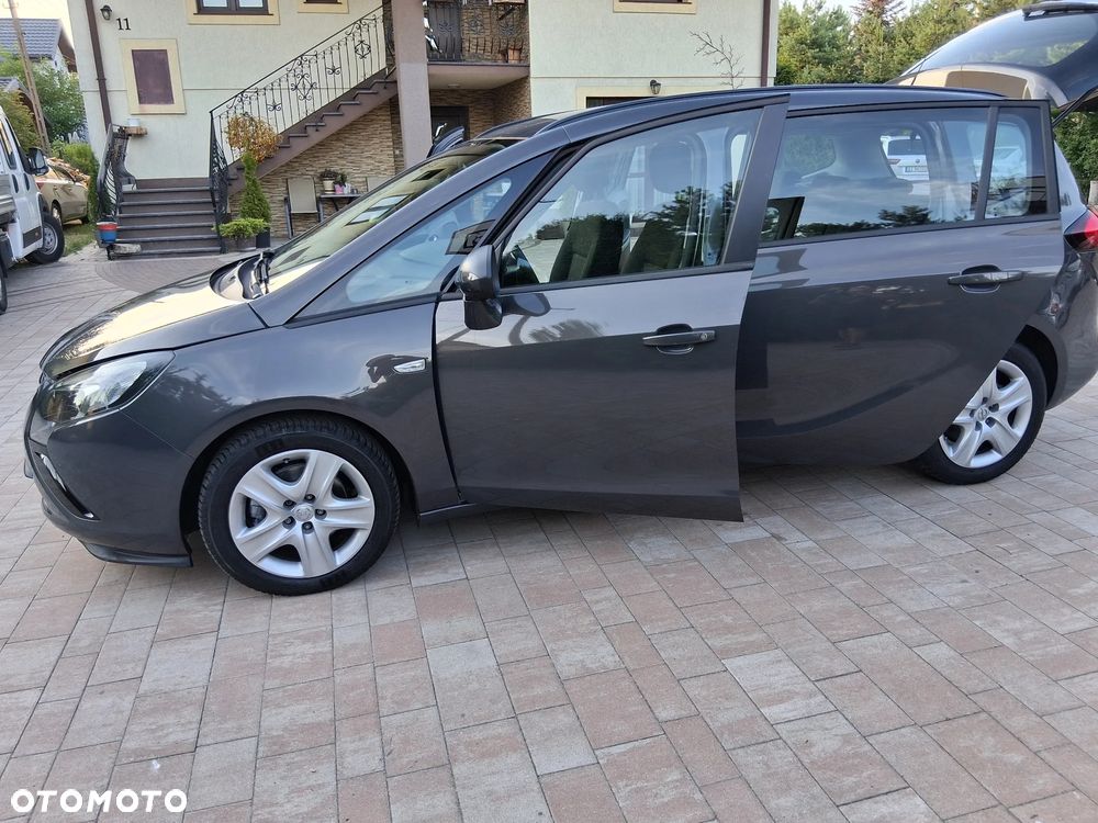 Opel Zafira Tourer 1.4 Turbo Edition - 24