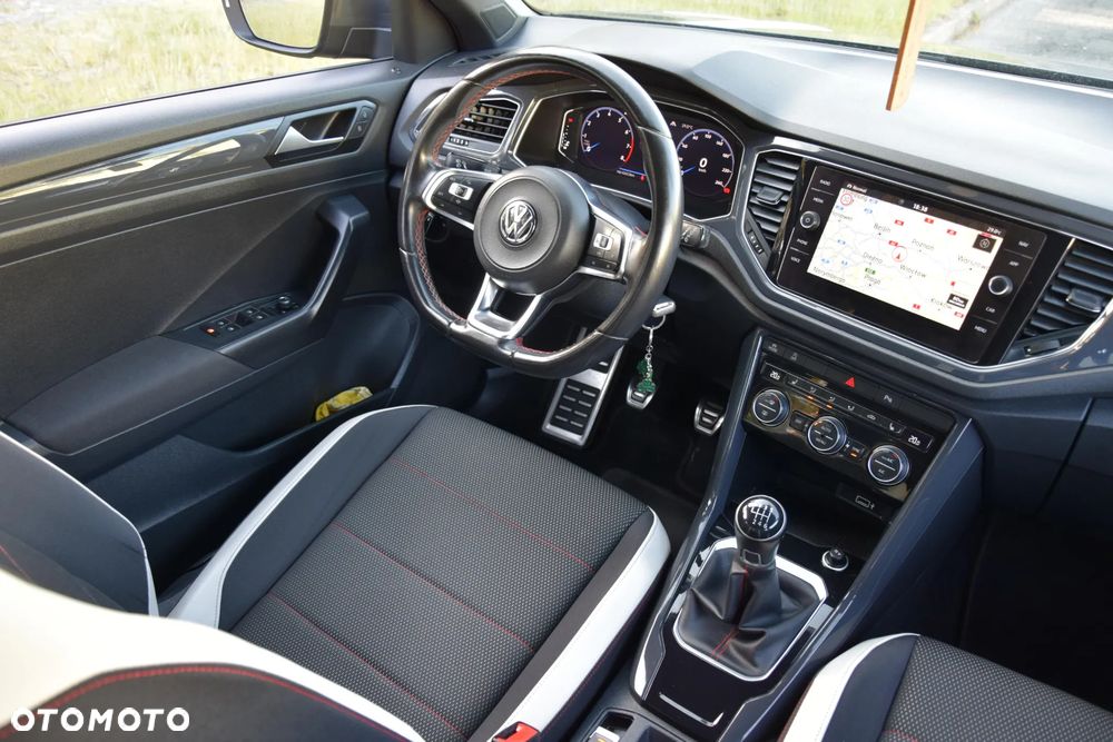 Volkswagen T-Roc 1.5 TSI ACT Premium - 10