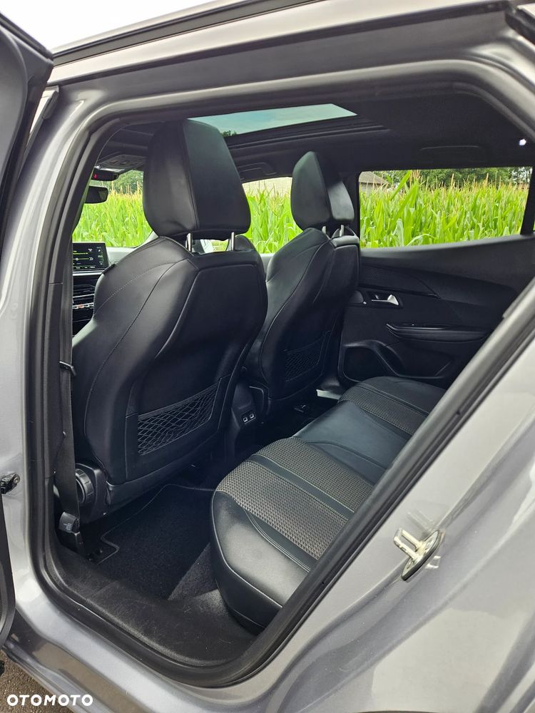 Peugeot 2008 1.5 BlueHDi GT S&S EAT8 - 11