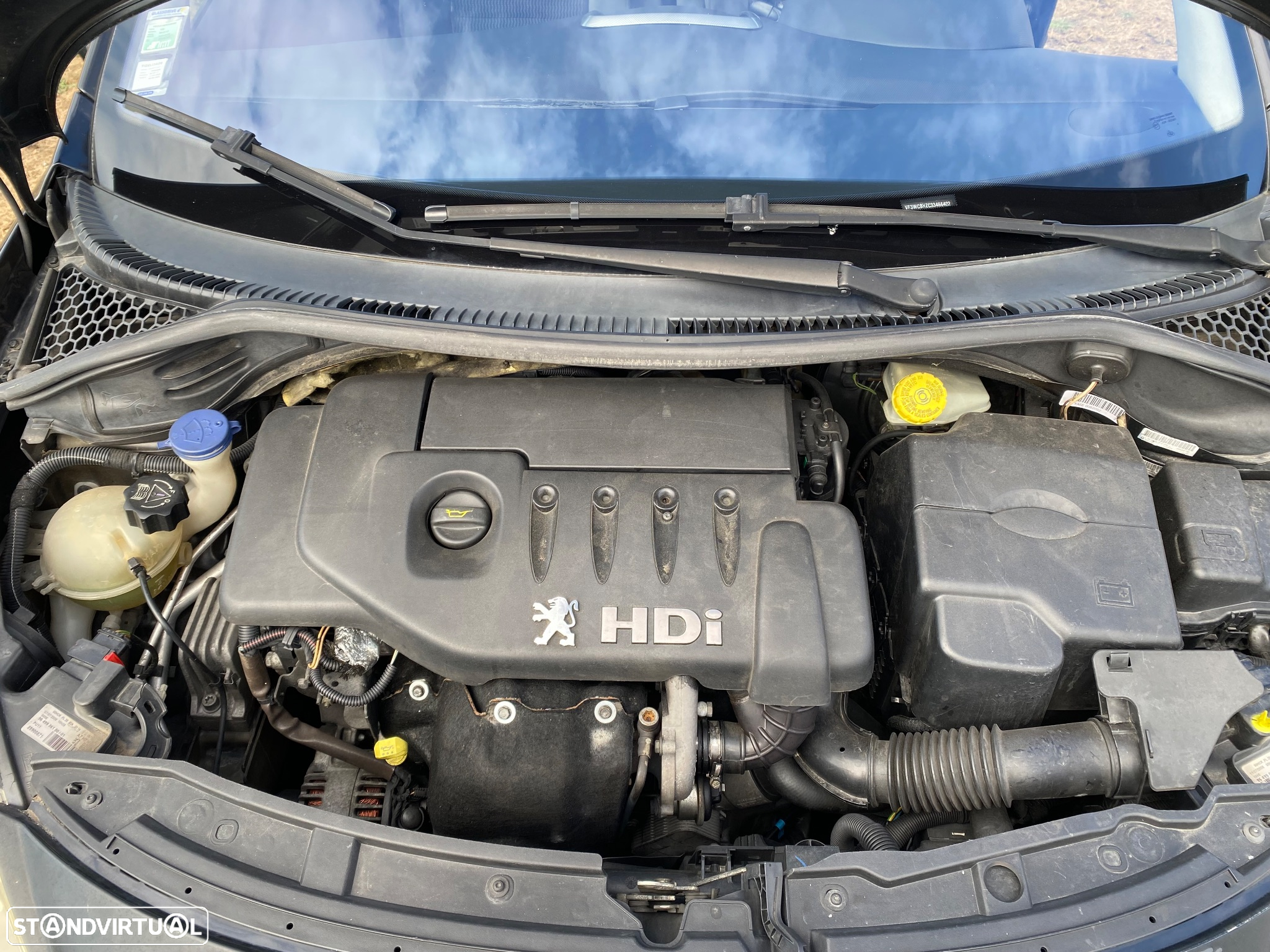 Peugeot 207 1.4 HDi Urban - 11
