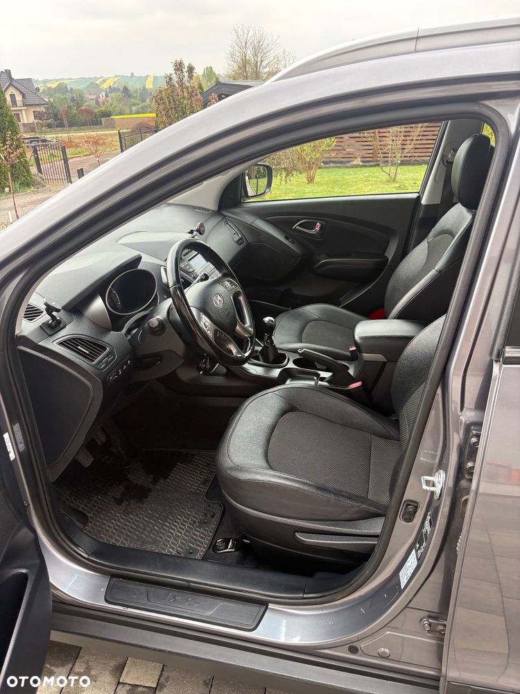 Hyundai ix35 2.0 4WD Trend - 19