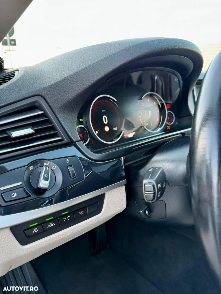 BMW Seria 5 520d Efficient Dynamics Edition Aut. Luxury Line - 16