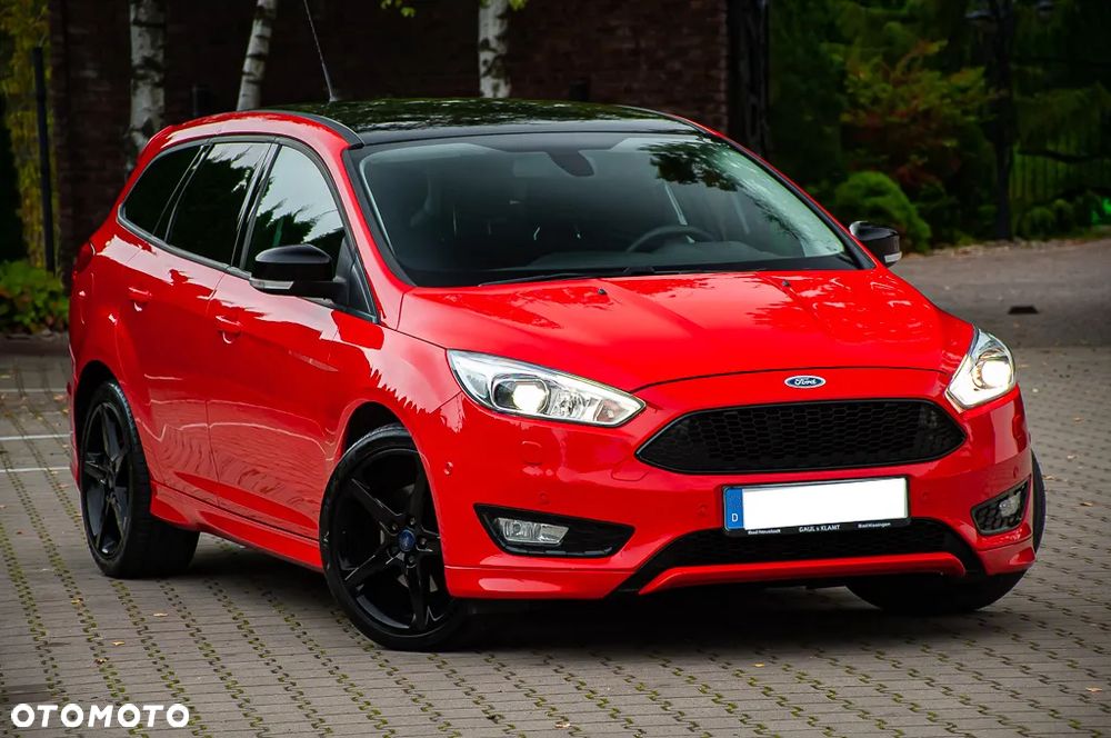 Ford Focus SW 1.5 EcoBoost S&S ST-LINE - 7