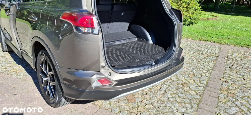 Toyota RAV4 Hybrid Style 4x4 - 14
