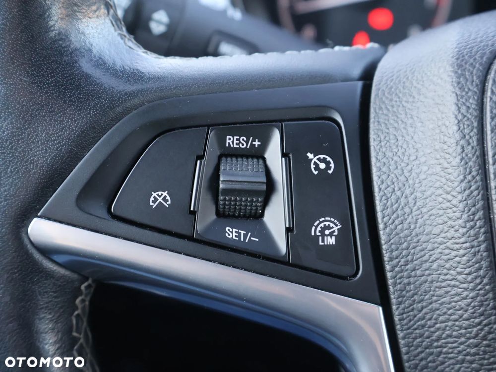 Opel Mokka X 1.4 Automatik Innovation - 19