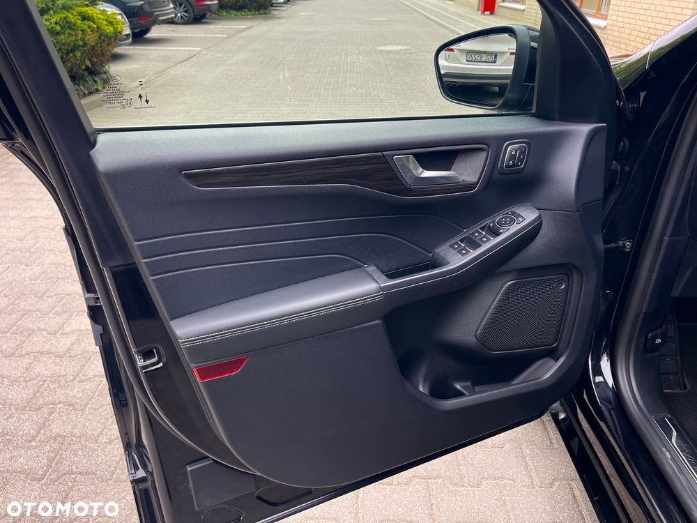 Ford Kuga - 20