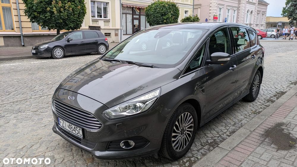 Ford S-Max 2.0 EcoBlue Titanium - 1