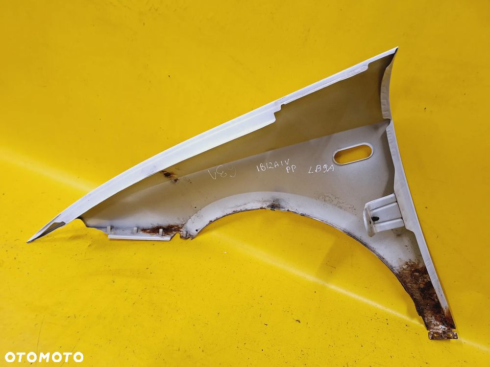 BŁOTNIK PRZEDNI PRAWY PRZÓD SEAT IBIZA IV LAK: LB9A NR631 - 8