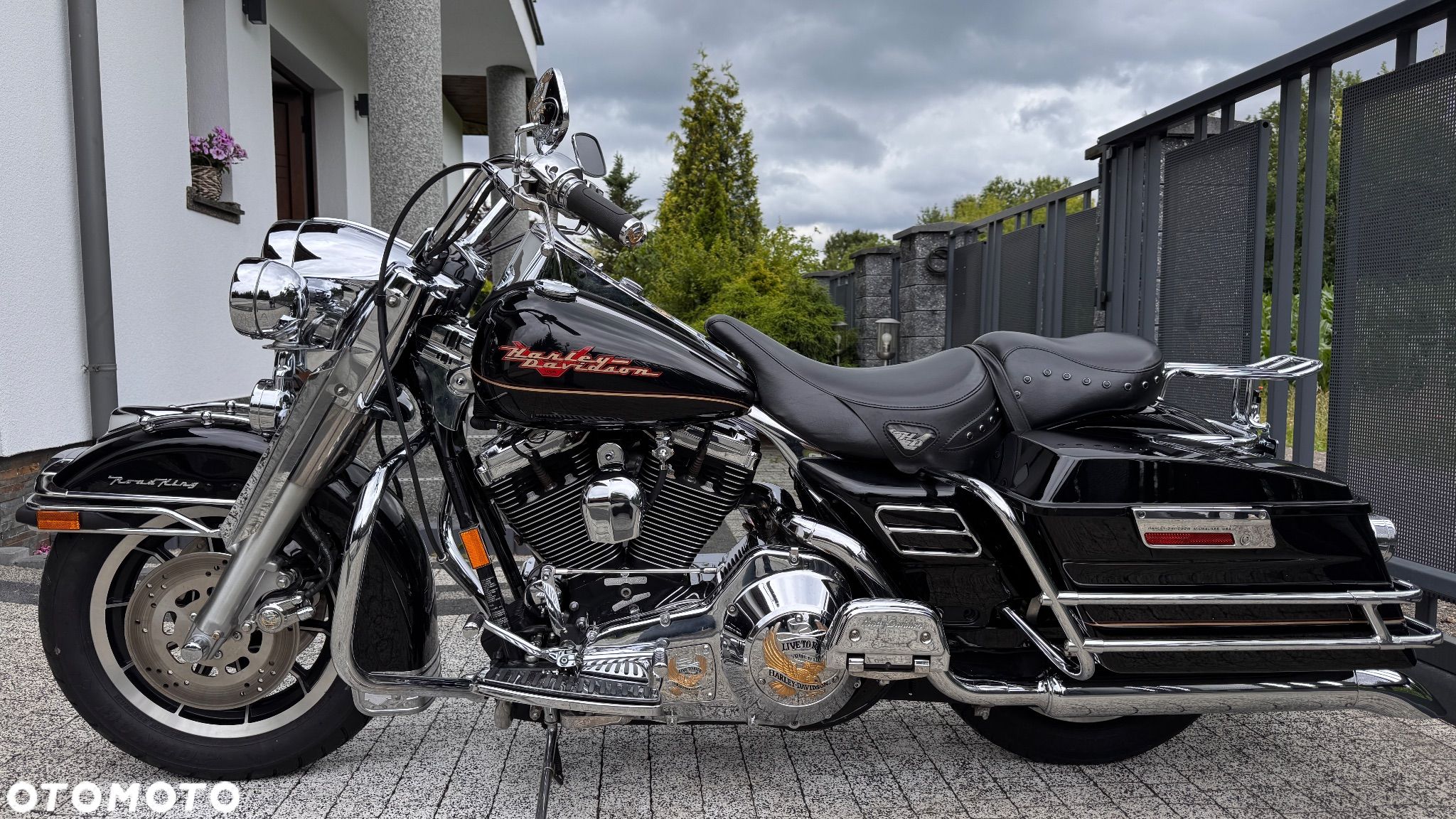 Harley-Davidson Touring Road King - 1
