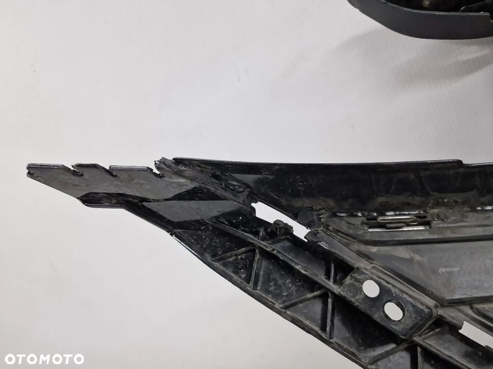 VW ARTEON 3G8 LIFT R-LINE 19- ATRAPA / GRILL PRZEDNI PRZÓD +LED / DRL LEWY , NR 3G8853655E / 3G8853651BA / 3G0853651BB / 3G8853651BD / 3G0853651BE , NR AUKCJI GL363/2 - 25