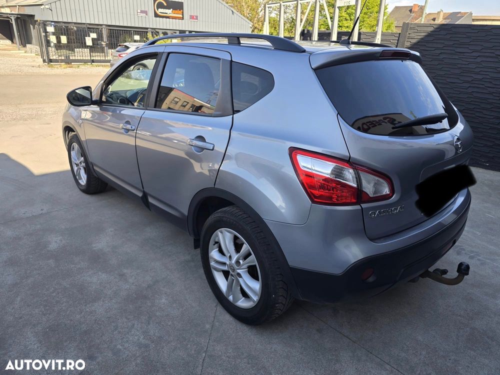Nissan Qashqai 1.5 dCi DPF 360 - 2