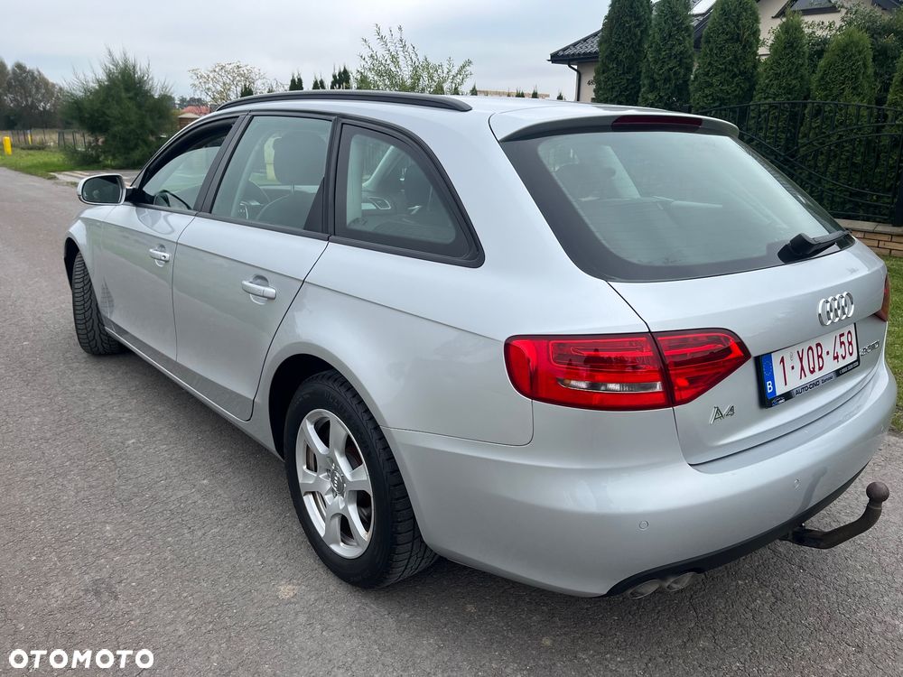 Audi A4 Avant - 11