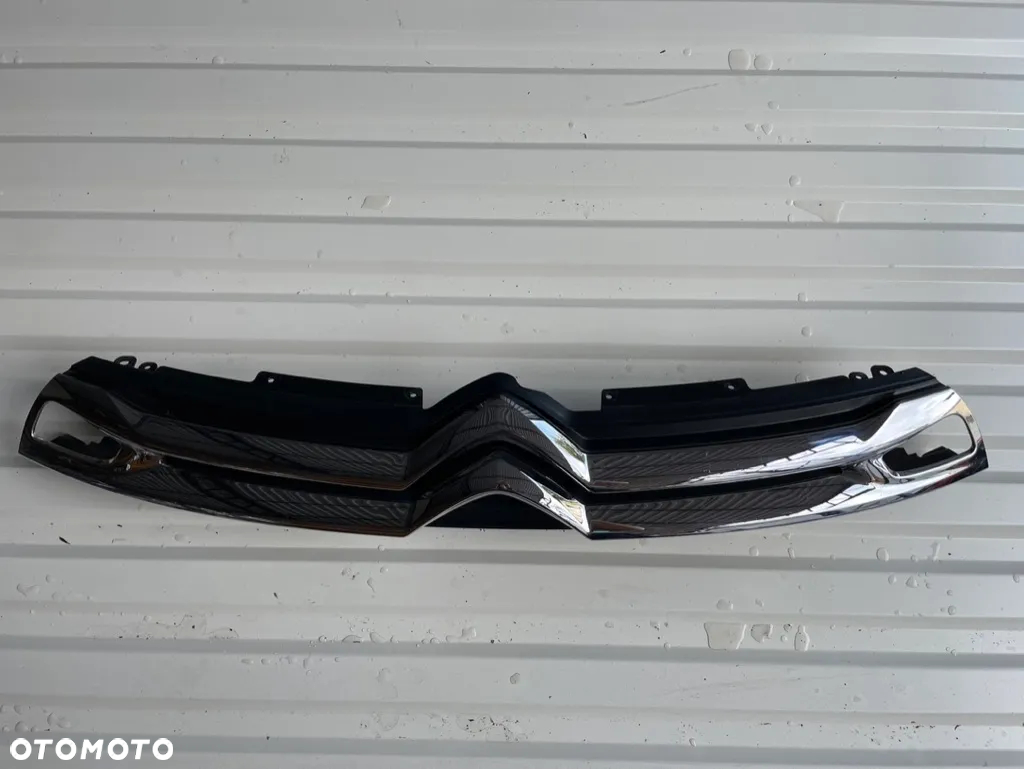 ATRAPA ZDERZAKA PRZÓD GRILL CITROEN C4 AIRCROSS 2012-2017 7450A811 - 2