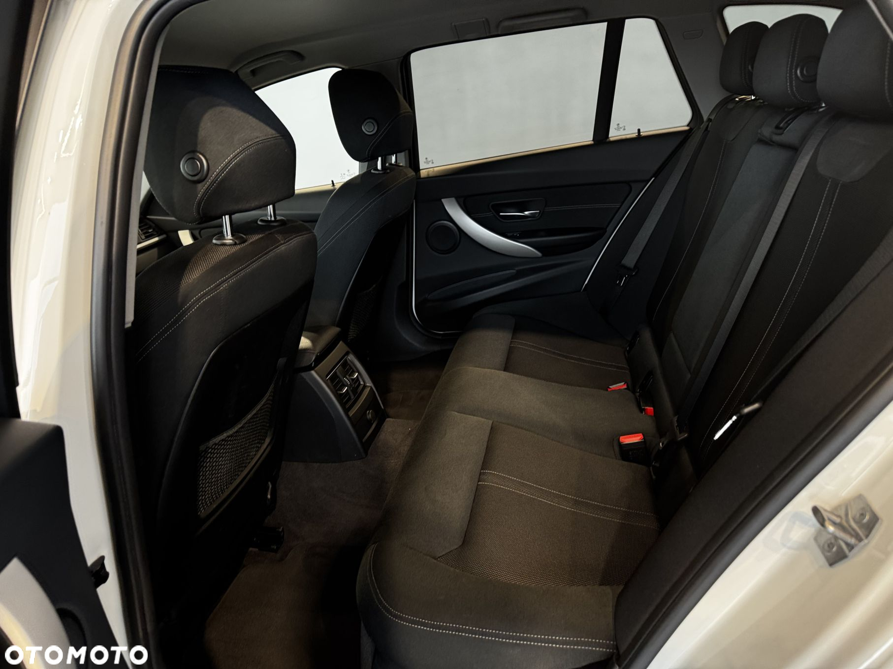 BMW Seria 3 - 15