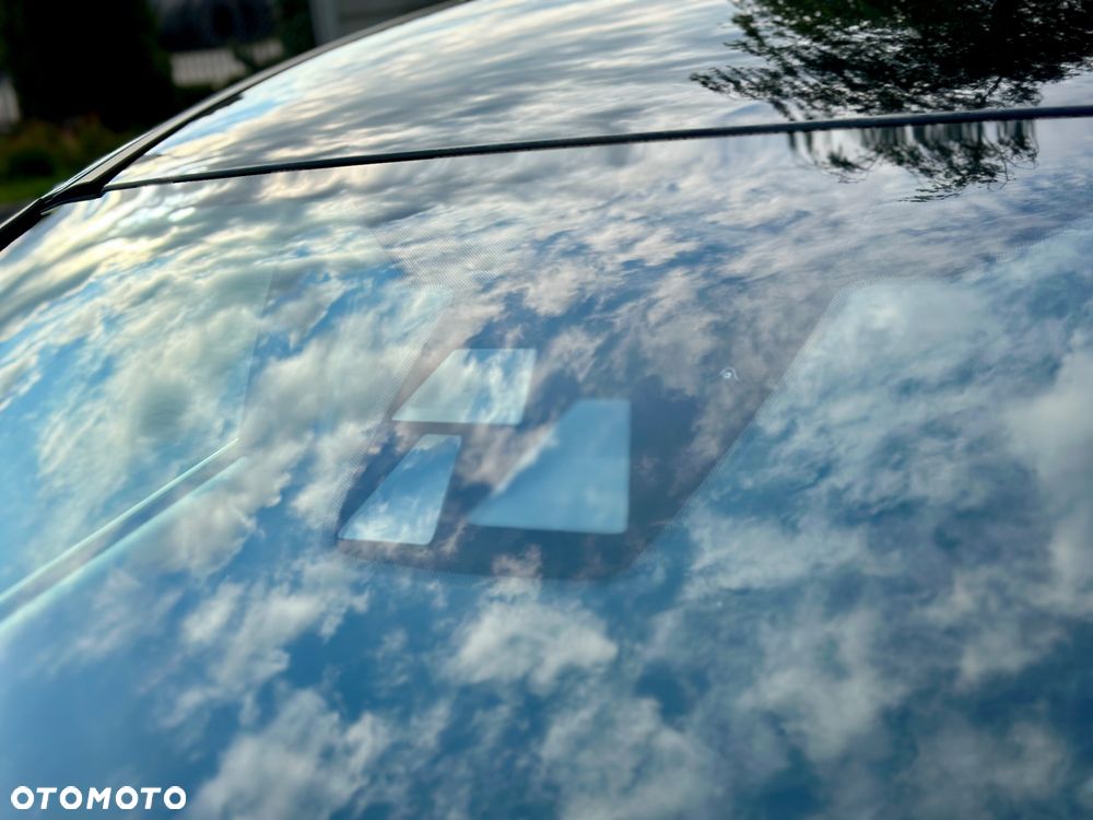 Ford Focus 1.0 EcoBoost Gold X (Edition) - 8