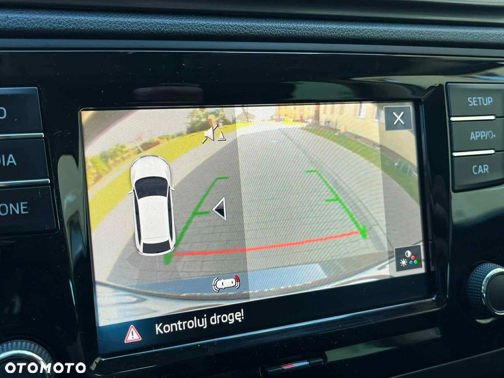 Skoda RAPID 1.0 TSI Style - 12