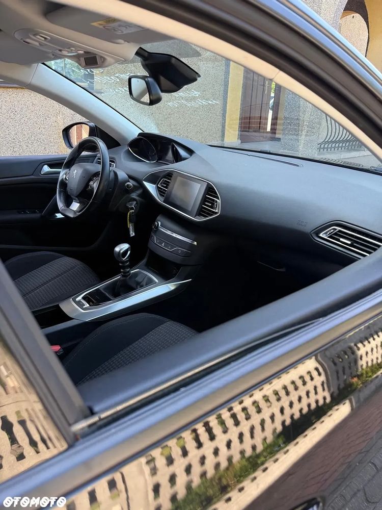 Peugeot 308 1.5 BlueHDi Access S&S - 4