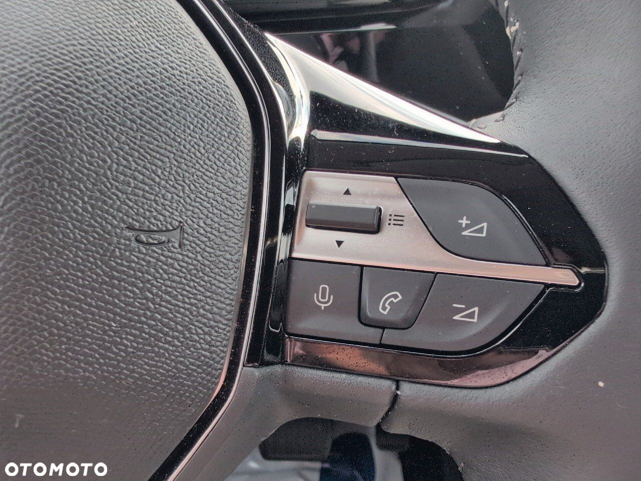 Peugeot 308 - 16