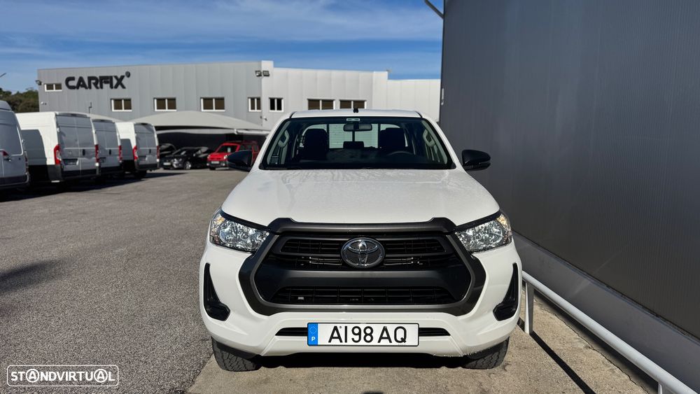Toyota Hilux 2.4 D-4D 4WD CD CM - 19