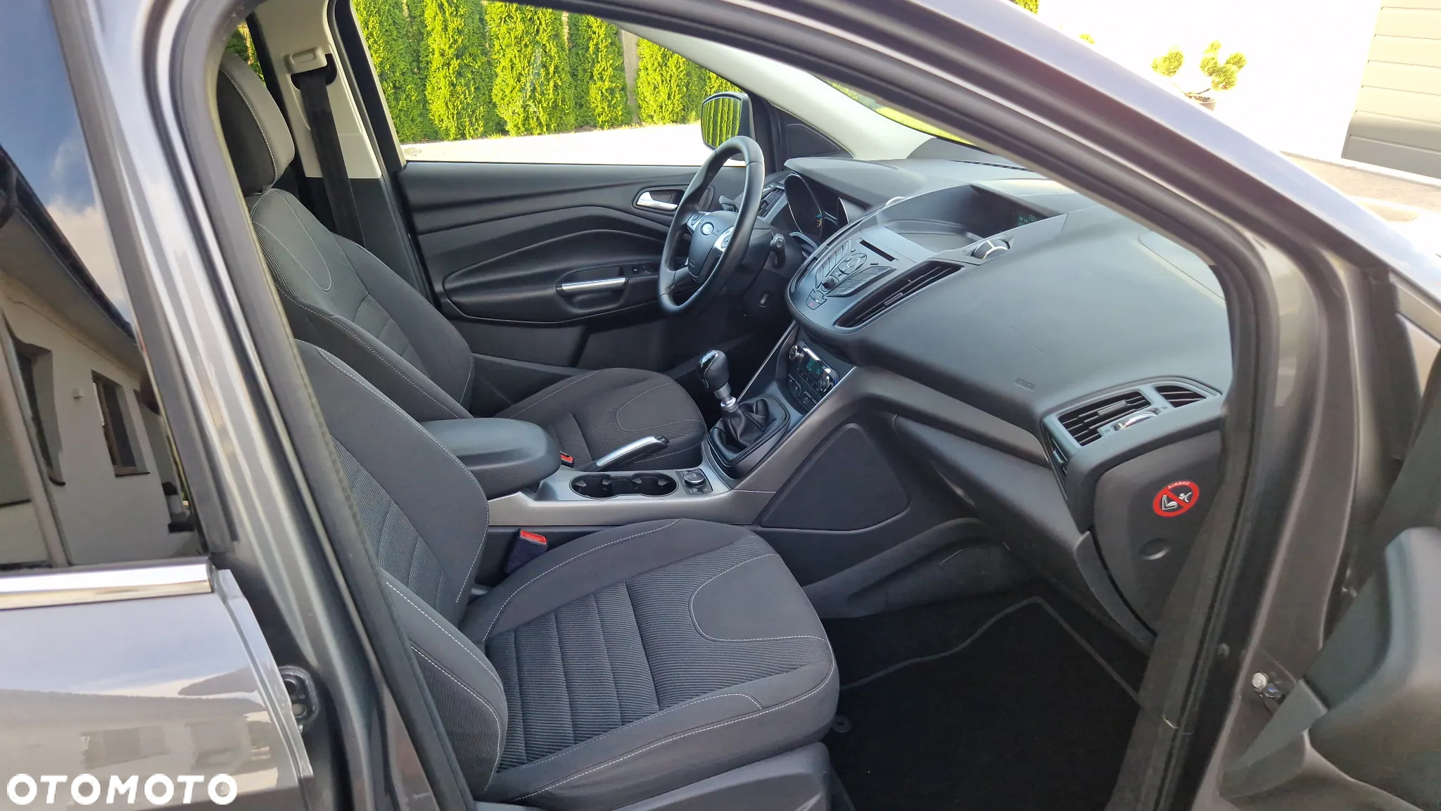 Ford Kuga 1.6 EcoBoost FWD Titanium ASS - 8
