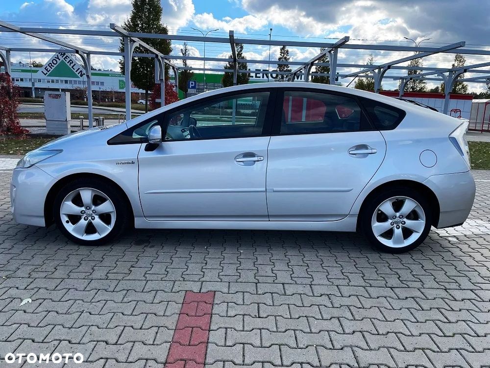 Toyota Prius 1.8 HSD Life - 7