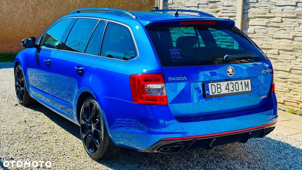 Skoda Octavia 2.0 TDI DSG RS - 19