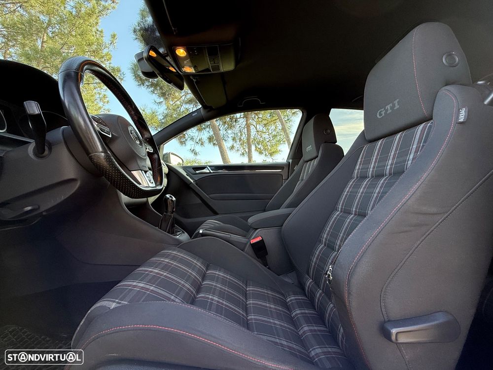 VW Golf 2.0 TSi GTI - 7