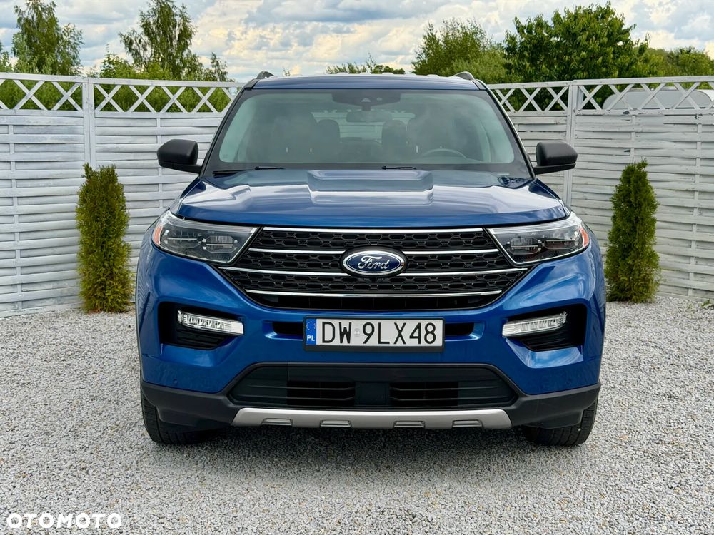 Ford Explorer - 22