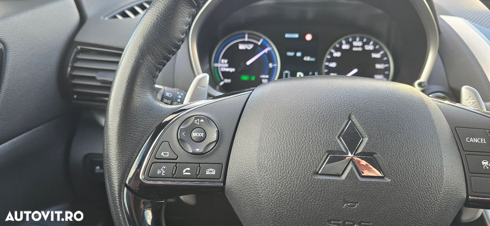 Mitsubishi Eclipse-Cross Plug-In Hybrid 4WD Plus Select - 20