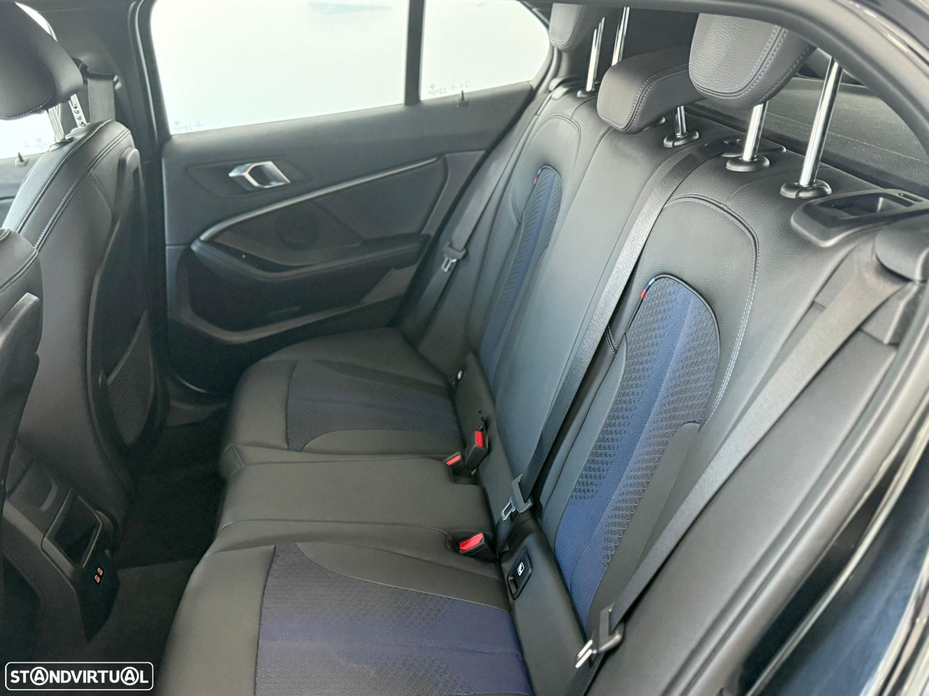 BMW 118 i Pack Desportivo M Auto - 5