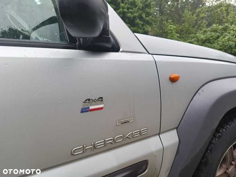 Jeep Cherokee - 1