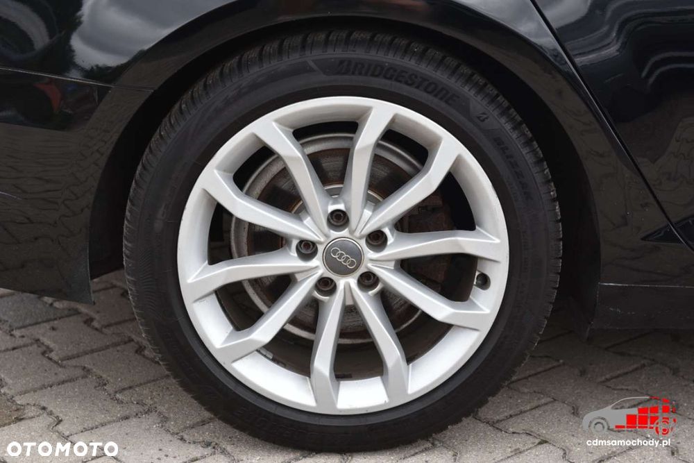 Audi A4 Avant 2.0 TFSI ultra S tronic sport - 11